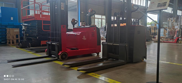  對揚子電叉車我們都要了解那些呢？